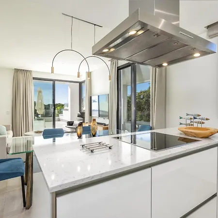 Vivi Homes - Palmera Pool, Sauna, Gym & Appartement El Faro