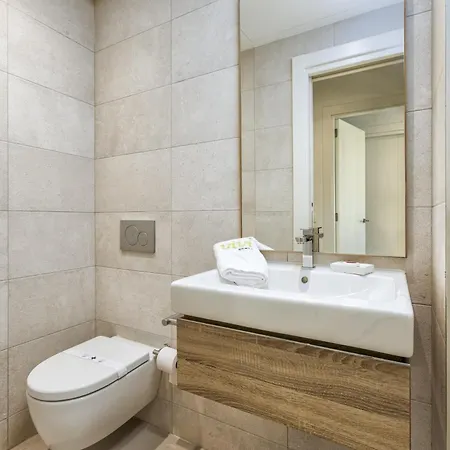 Vivi Homes - Palmera Pool, Sauna, Gym & Appartement El Faro
